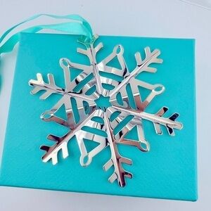RARE Tiffany & Co. Sterling Silver Snowflake Holiday Tree Ornament